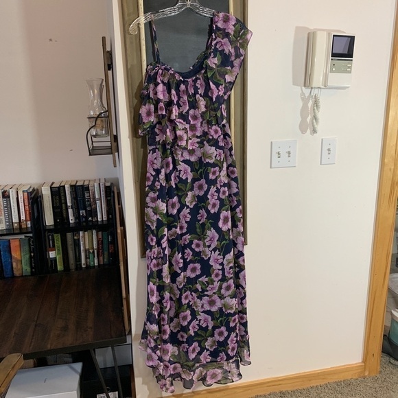 RSVP by BB Dakota Off Shoulder Floral Hi-Low Maxi Dress Size 6 NWT - Picture 4 of 4